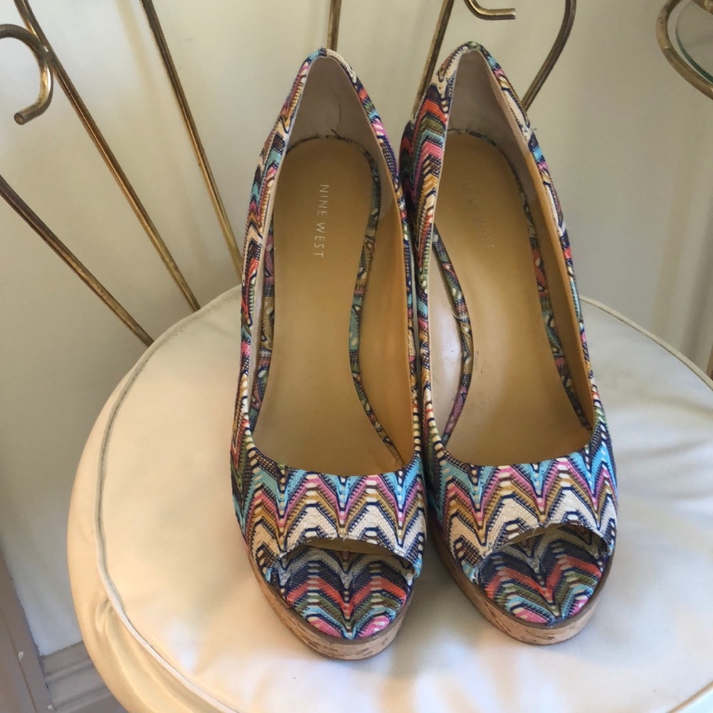 Nine West Size 10 wedges, open toe